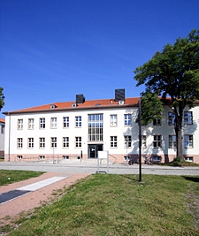 Gebäude des Departments Sportwissenschaft und des Universitätssportzentrums